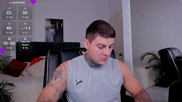 dirty boy0 online show from 10-24-25, 04:25