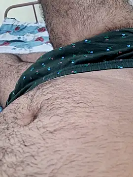 Snapshot of DesiVideo00 chatting on 10-22-25, 06:29 DesiVideo00 online show from 10-22-25, 06:29