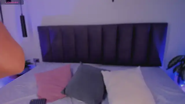 AilanaCortes online show from 03-06-26, 12:12