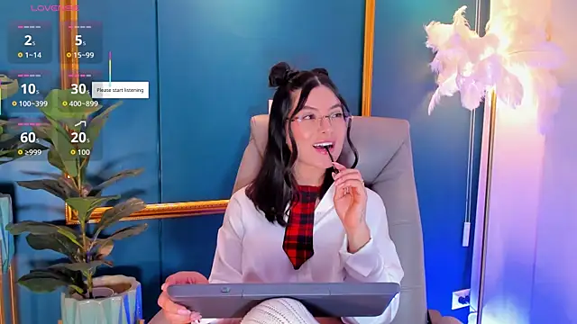 Rashel Frost  online show from 04-30-26, 06:36