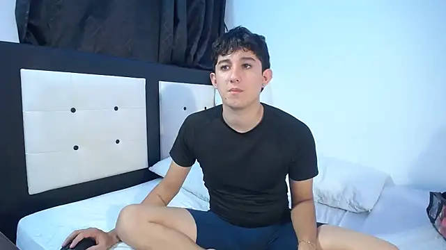 Snapshot of Dravith_Valery chatting on 02-12-26, 03:23 Dravith Valery online show from 02-12-26, 03:23