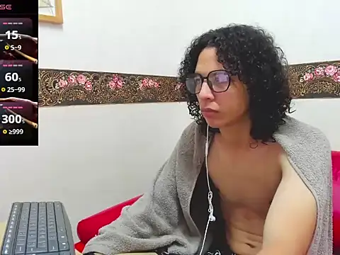 Snapshot of Mike_Miiller_ chatting on 11-05-25, 03:28 Mike Miiller online show from 11-05-25, 03:28