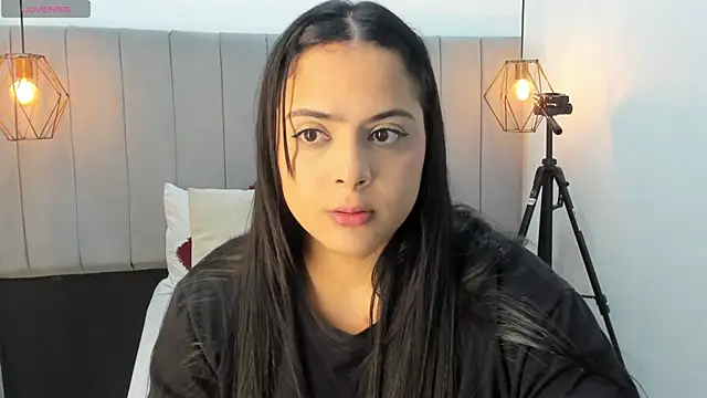 Snapshot of Pamela_occoner_ chatting on 11-19-25, 04:18 Pamela occoner online show from 11-19-25, 04:18