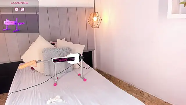 Snapshot of Pamela_occoner_ chatting on 11-28-25, 07:16 Pamela occoner online show from 11-28-25, 07:16