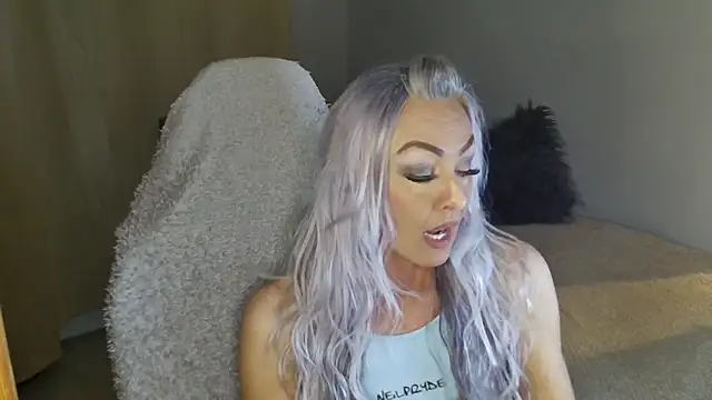 TheOGMiaMystique online show from 04-29-26, 09:10