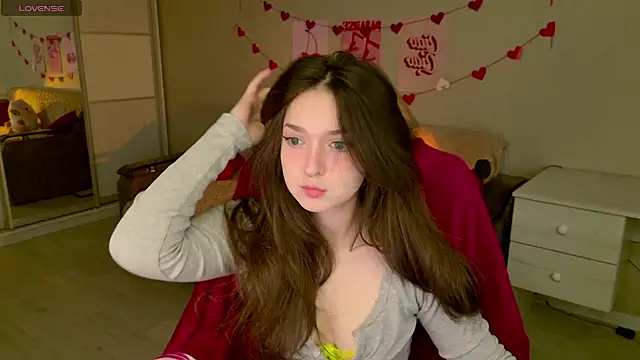 BellaSink online show from 11-20-25, 05:29