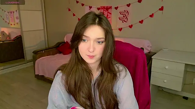 BellaSink online show from 11-26-25, 05:30