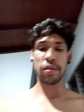 Snapshot of MaxHuston chatting on 03-08-26, 02:04 MaxHuston online show from 03-08-26, 02:04