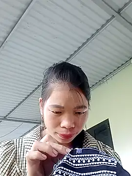 Erza-- online show from 10-17-25, 12:58