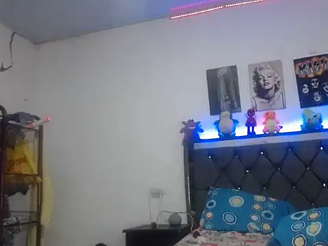 Jeronimo 08 online show from 10-26-25, 06:47