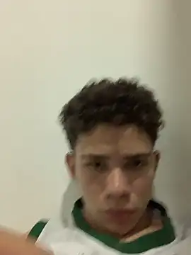 Snapshot of Leo_TheGod chatting on 10-31-25, 02:45 Leo TheGod online show from 10-31-25, 02:45