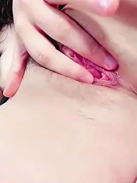 Snapshot of piug321 chatting on 10-27-25, 06:06 piug321 online show from 10-27-25, 06:06