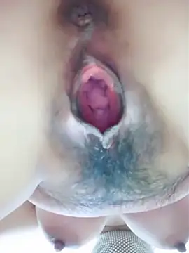 Snapshot of piug321 chatting on 11-18-25, 10:20 piug321 online show from 11-18-25, 10:20