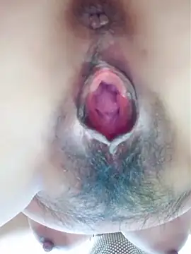 Snapshot of piug321 chatting on 11-22-25, 11:04 piug321 online show from 11-22-25, 11:04