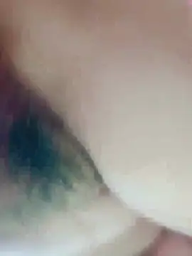 Snapshot of piug321 chatting on 11-25-25, 06:19 piug321 online show from 11-25-25, 06:19