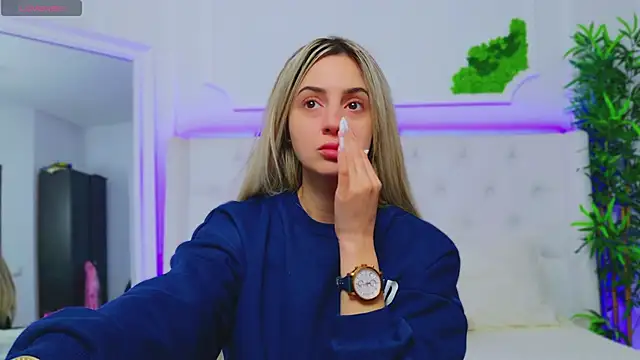 Snapshot of AriannaSins chatting on 01-30-25, 12:59 AriannaSins online show from 01-30-25, 12:59