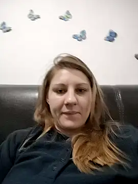 SandyCassie online show from 11-11-25, 05:18