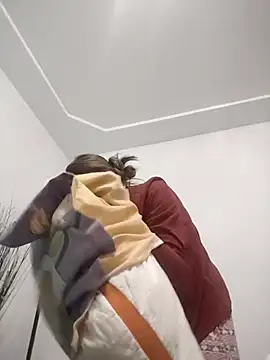 SandyCassie online show from 11-14-25, 05:39