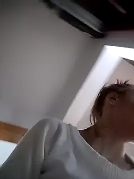 SandyCassie online show from 02-02-26, 09:41