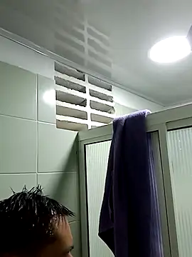 Snapshot of DariusNoir chatting on 10-18-25, 01:19 DariusNoir online show from 10-18-25, 01:19