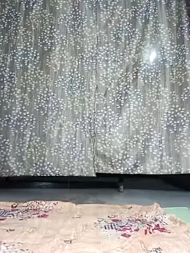 Rajni chauhan online show from 12-02-25, 04:02