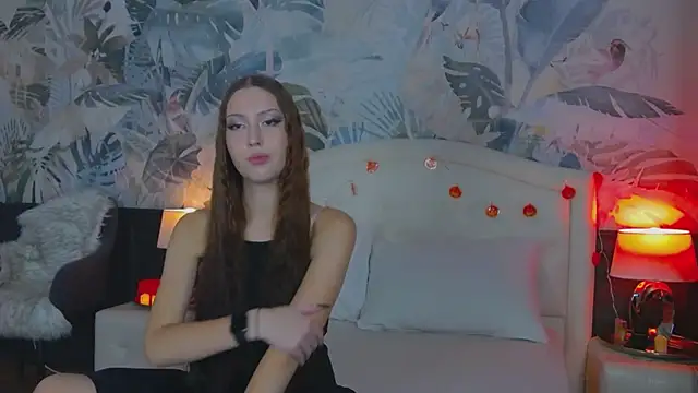 ReginaNyx online show from 11-02-25, 04:37