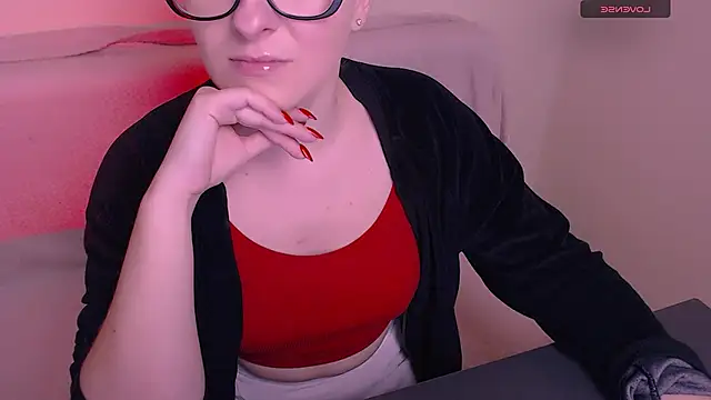 Snapshot of AllaLeomz chatting on 12-05-25, 08:23 AllaLeomz online show from 12-05-25, 08:23