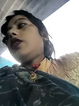 Ragni bhargav online show from 12-17-25, 02:39