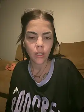 Snapshot of Sheamami chatting on 11-14-25, 07:29 Sheamami online show from 11-14-25, 07:29