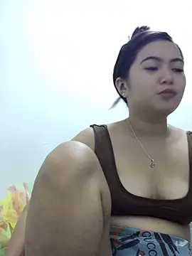 Snapshot of XxxHotCouples4u chatting on 10-19-25, 10:49 XxxHotCouples4u online show from 10-19-25, 10:49