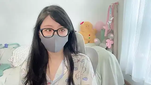 Snapshot of lsevenlll chatting on 05-08-26, 02:17 lsevenlll online show from 05-08-26, 02:17