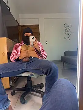 Snapshot of the_vein18 chatting on 02-04-26, 03:40 the vein18 online show from 02-04-26, 03:40