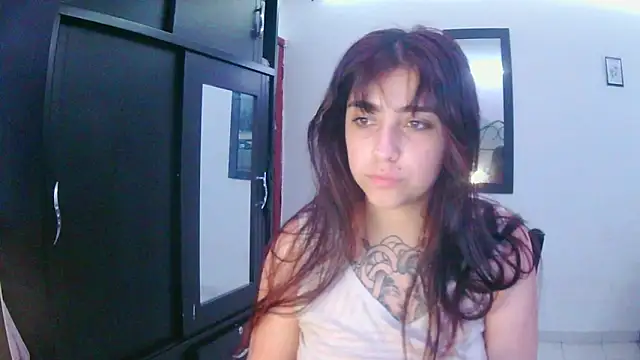 adri gomez1 online show from 12-04-25, 02:48