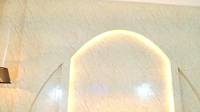 Antonella Russo1 online show from 03-31-26, 01:00