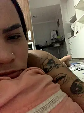 Snapshot of pietra9247 chatting on 10-16-25, 04:57 pietra9247 online show from 10-16-25, 04:57