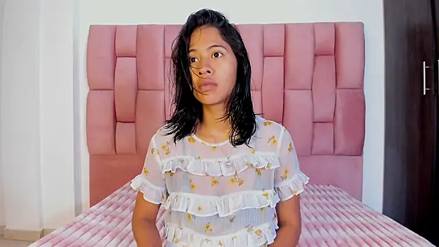 Snapshot of EuphoriaSavage chatting on 10-18-25, 12:50 EuphoriaSavage online show from 10-18-25, 12:50