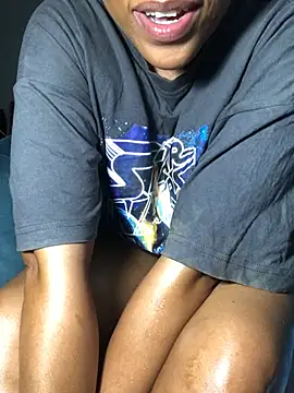 Snapshot of WaterMommy chatting on 03-08-26, 01:03 WaterMommy online show from 03-08-26, 01:03