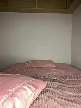 Snapshot of solmartins chatting on 03-02-26, 10:49 solmartins online show from 03-02-26, 10:49