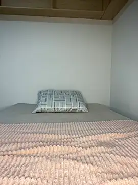 Snapshot of solmartins chatting on 03-11-26, 10:38 solmartins online show from 03-11-26, 10:38