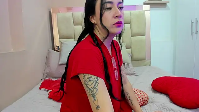 Snapshot of Eviiece chatting on 10-26-25, 03:12 Eviiece online show from 10-26-25, 03:12