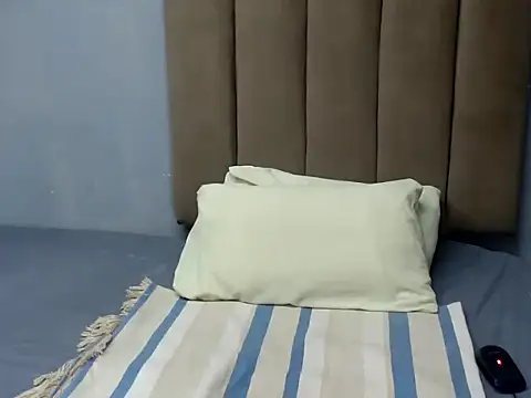 Snapshot of SweetDivaXX chatting on 11-28-25, 10:18 SweetDivaXX online show from 11-28-25, 10:18