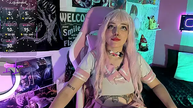 AuroraChannn online show from 11-17-25, 09:42