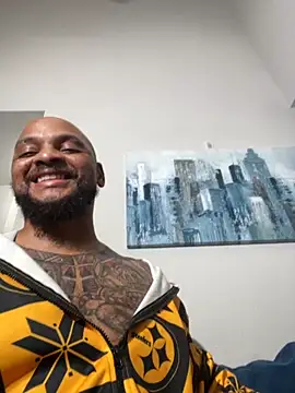 LawChat2025 online show from 11-14-25, 08:46