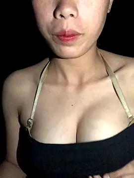 Lily-2k online show from 10-27-25, 01:26