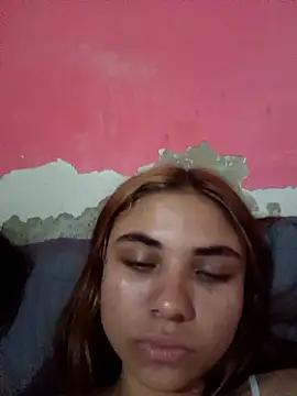 2Hot Queens online show from 10-22-25, 03:18