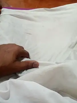 bullamon6549 online show from 10-29-25, 05:47