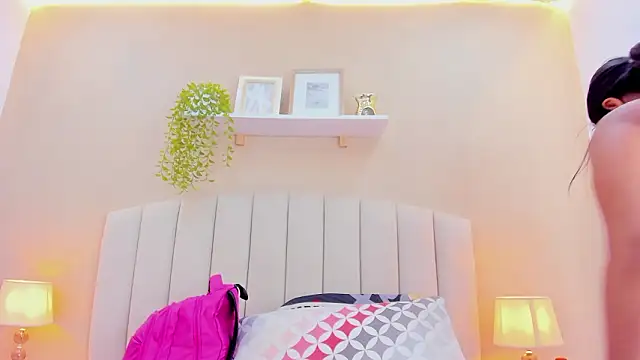 Sophiia 77 online show from 02-20-26, 01:24