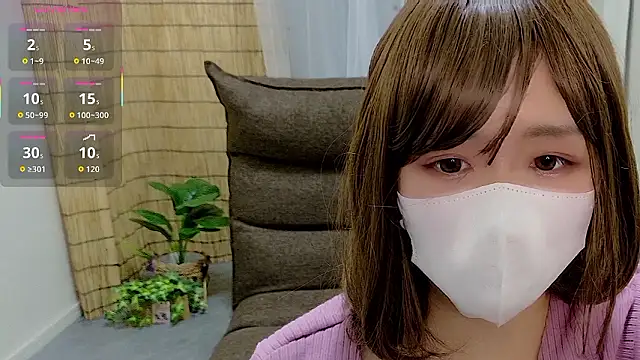 Snapshot of Konomi_zaurusu chatting on 10-24-25, 08:00 Konomi zaurusu online show from 10-24-25, 08:00