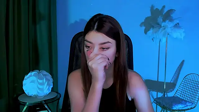 Snapshot of AnaSteisher chatting on 12-05-25, 02:25 AnaSteisher online show from 12-05-25, 02:25