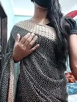 Snapshot of Ratri-Biswas chatting on 06-11-26, 03:21 Ratri-Biswas online show from 06-11-26, 03:21